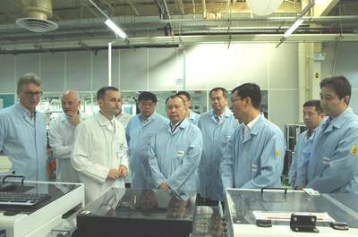 高紅衛(wèi)深入歐洲一線，調(diào)研航天科工所屬企業(yè)并考察信息咨詢服務(wù)發(fā)展